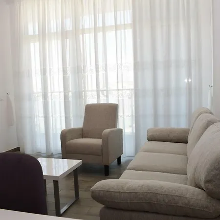 Διαμέρισμα Kika 2 *