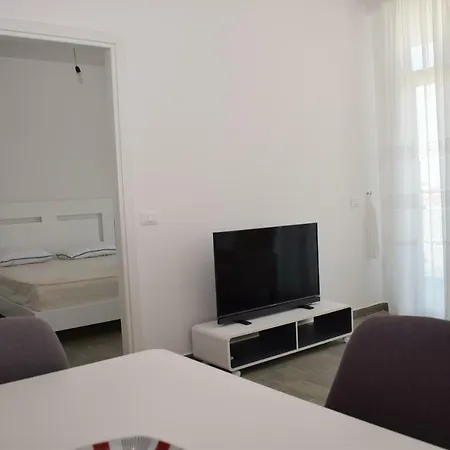 Kika 2 Διαμέρισμα Τίρανα